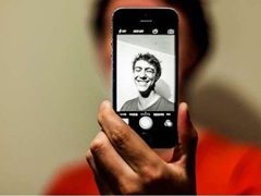 AIϵͳ�¿Ƽ����ܽ�2Dͼ����3Dģ��