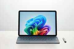 ΢  Surface Pro 12 ⣺AI ӳֵĶһʼǱƽ